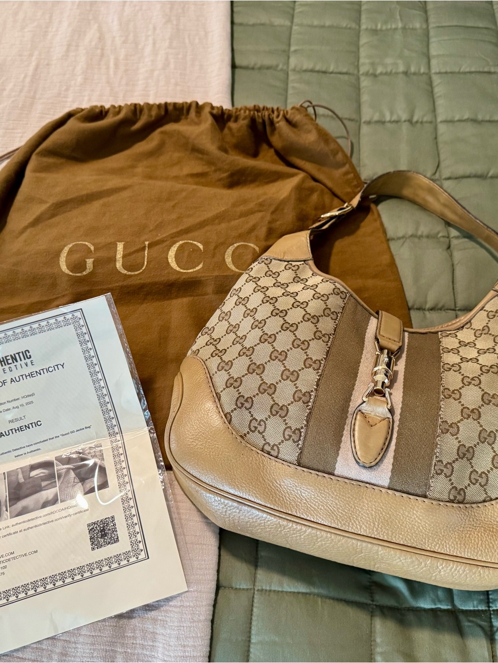 Gucci Jackie Vintage Tan and Beige GG Canvas Hobo Bag